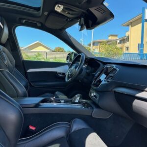 22601284_E_687f3cda12481