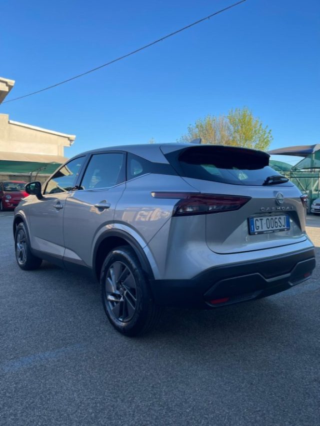 22955496_E_69033a25741a3