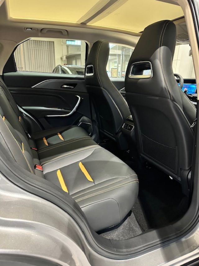 23236158_E_696919aa367a0